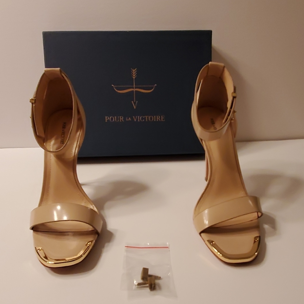 New in box Pour La Victore Yaya shoe in nude - Picture 4 of 6